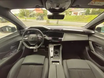 408 Hybrid 225 GT ACC Keyless Sitzheizung LED