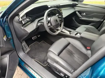 408 Hybrid 225 GT ACC Keyless Sitzheizung LED