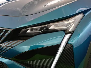 408 1.6 180 PHEV e-EAT8 GT LED/NAV/LEDER/PANO/19