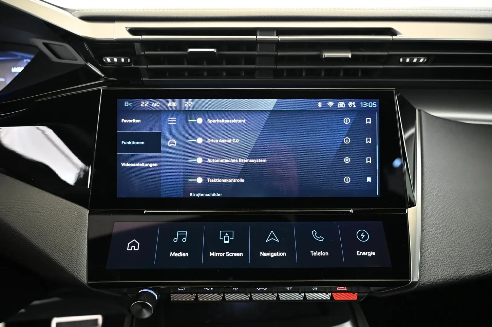 408 1.6 180 PHEV e-EAT8 GT LED/NAV/LEDER/PANO/19