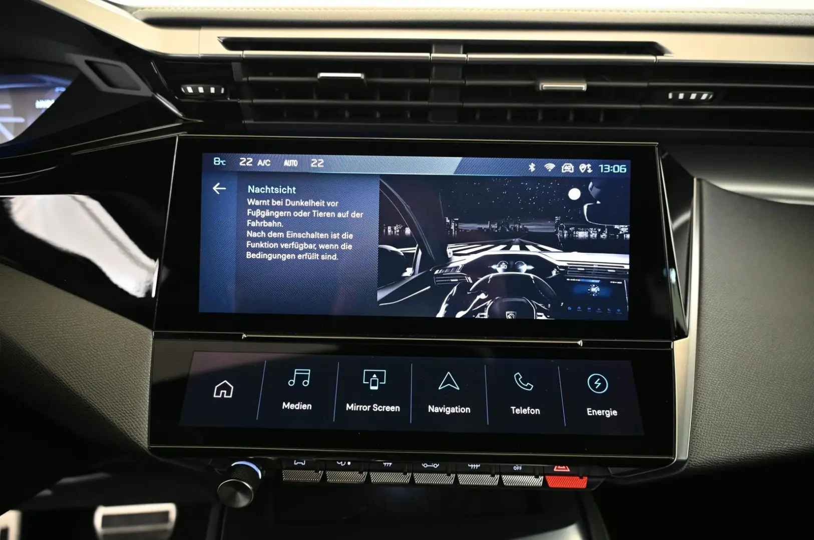 408 1.6 180 PHEV e-EAT8 GT LED/NAV/LEDER/PANO/19