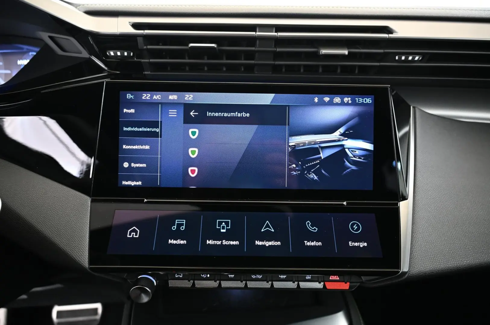 408 1.6 180 PHEV e-EAT8 GT LED/NAV/LEDER/PANO/19