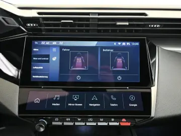 408 1.6 180 PHEV e-EAT8 GT LED/NAV/LEDER/PANO/19