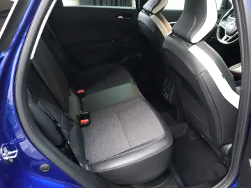 RENAULT CAPTUR 1.6 E-Tech 160CP Intens Plug-In