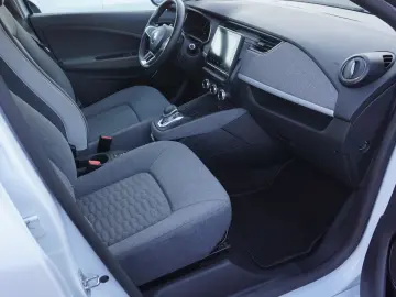 RENAULT ZOE Life R110/Z.E. 50