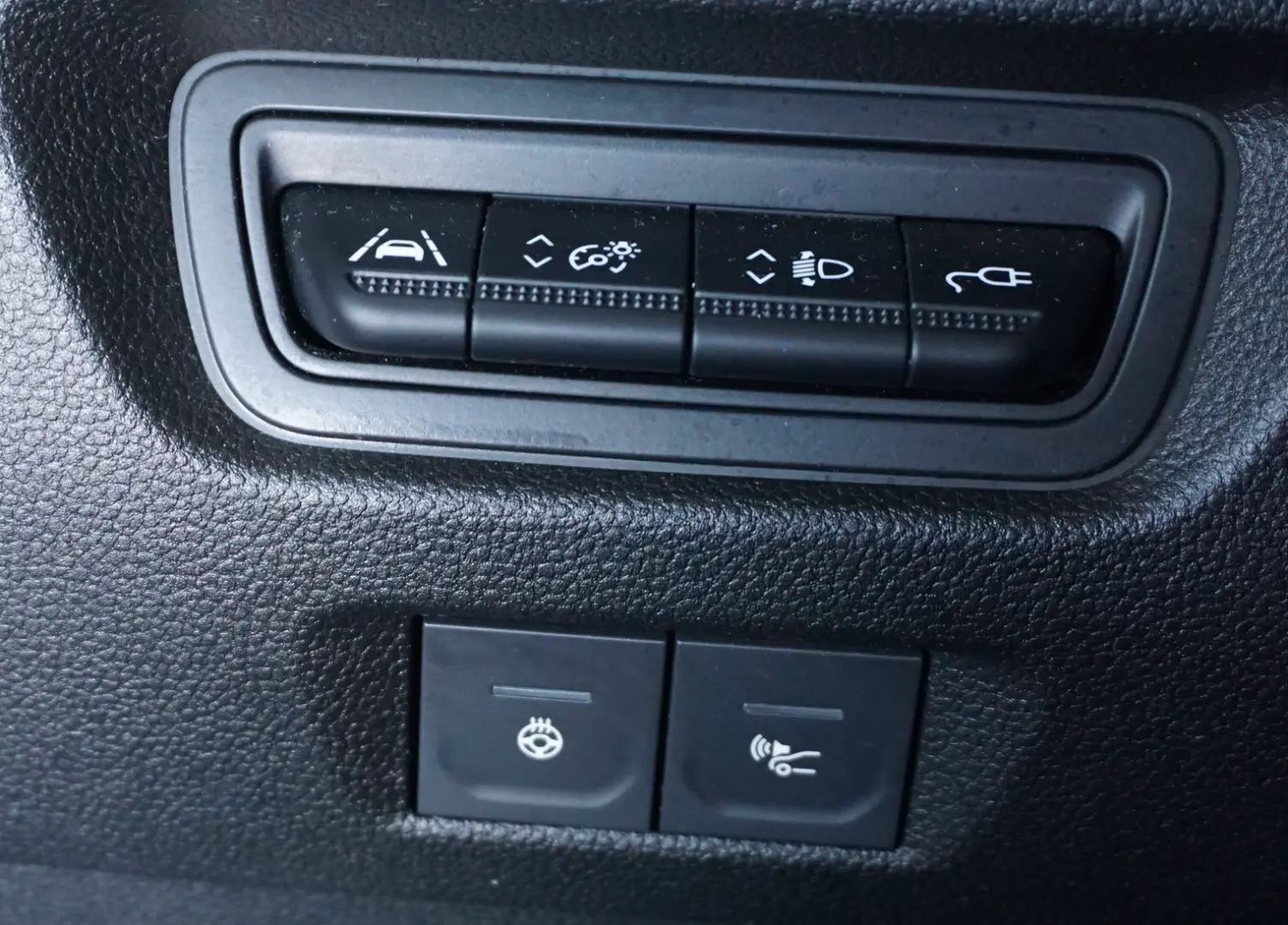 RENAULT ZOE Z.E. 50 Z.E. R135 iconic