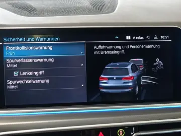 X5 xDrive 45 e +Panorama+AHK+Trittbretter+ACC