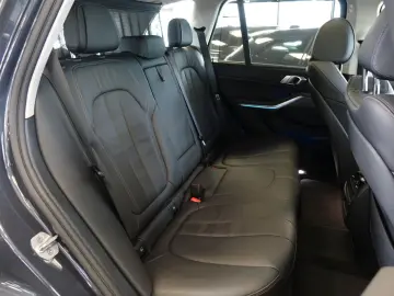 X5 xDrive 45 e +Panorama+AHK+Trittbretter+ACC