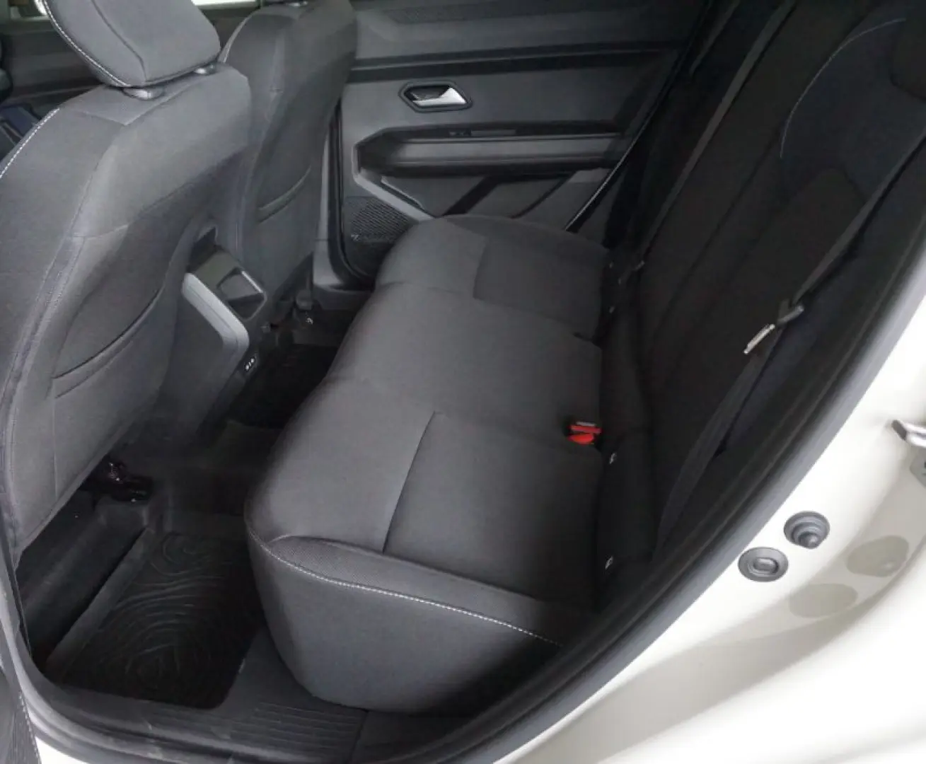 DACIA DUSTER 1.6 HEV 140 Journey