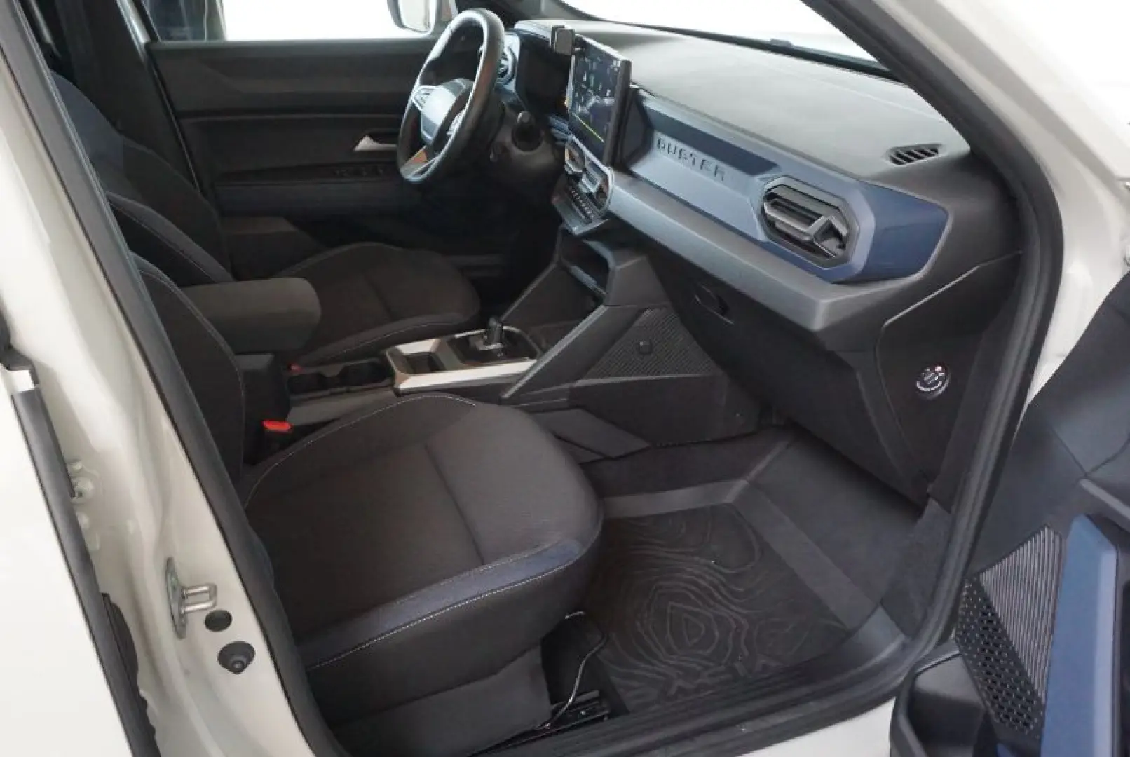 DACIA DUSTER 1.6 HEV 140 Journey