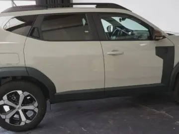 DACIA DUSTER 1.6 HEV 140 Journey