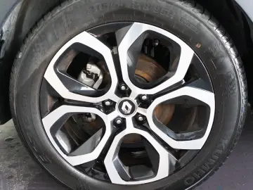 RENAULT ARKANA 1.6 E-Tech 145CP techno