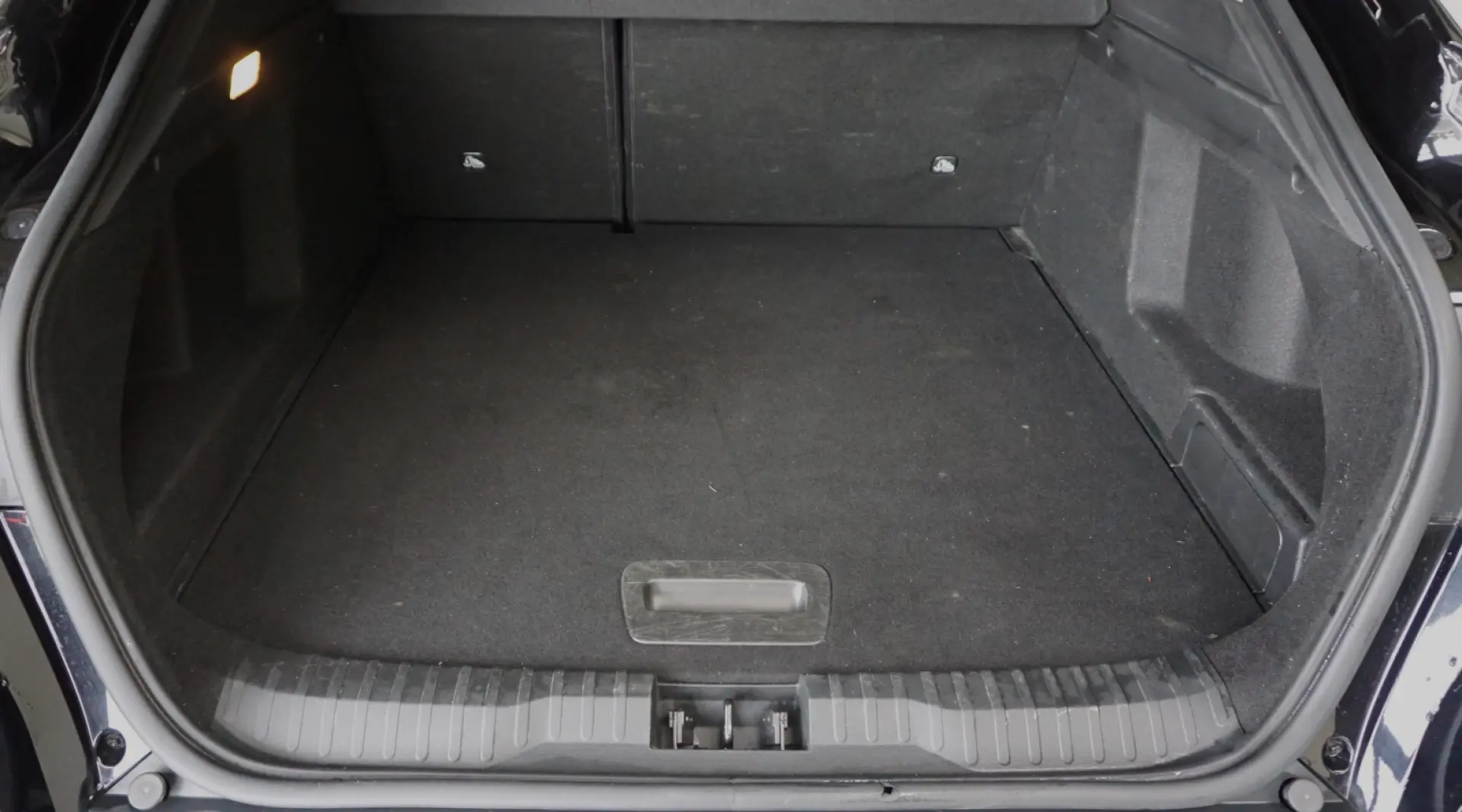 RENAULT ARKANA 1.6 E-Tech 145CP techno