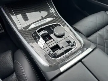 X5 xDrive50e M Sportpaket Gestiksteuerung DAB