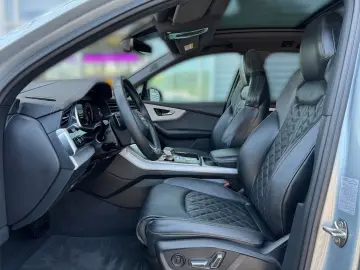 Q7 S line 60TFSIe quattro HD MATRIX HUD AHK PANO