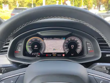 Q7 60 TFSIe qu. S line Air*Pano*AHK*HuD*360°