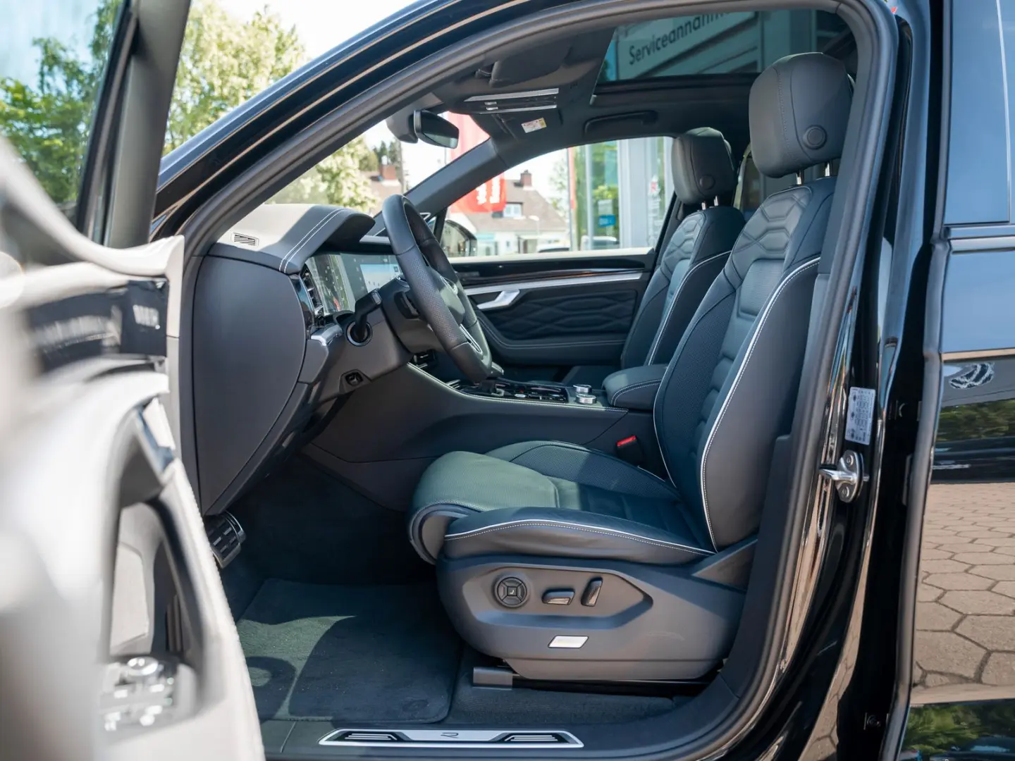 Touareg R-Line V6 TDI AHK Pano StandH Allrdlnkg