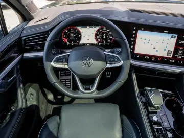 Touareg R-Line V6 TDI AHK Pano StandH Allrdlnkg