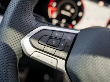 Touareg R-Line V6 TDI AHK Pano StandH Allrdlnkg
