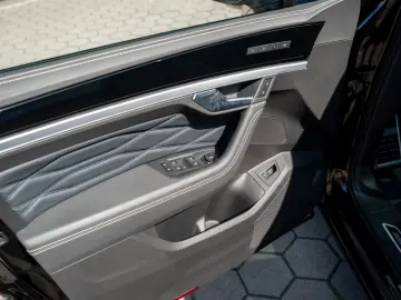 Touareg R-Line V6 TDI AHK Pano StandH Allrdlnkg