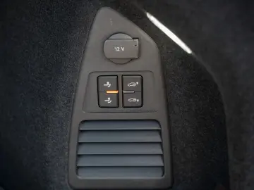 Touareg R-Line V6 TDI AHK Pano StandH Allrdlnkg
