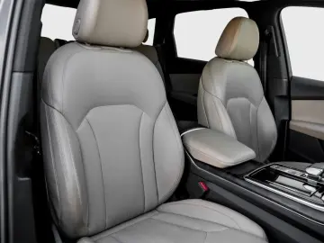 Q7 S line 55 TFSI e AHK 360° HUD B&O Keyless
