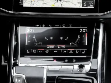 Q7 S line 55 TFSI e AHK 360° HUD B&O Keyless
