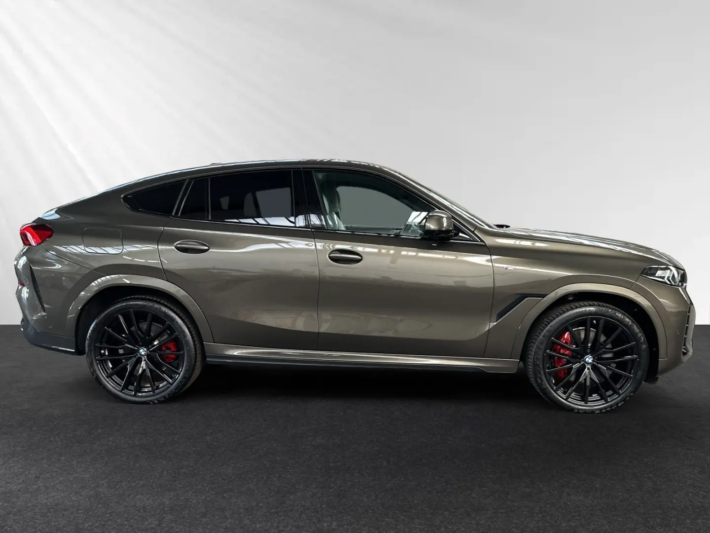 X6 xDrive30d M Sport Pro|AHK|22