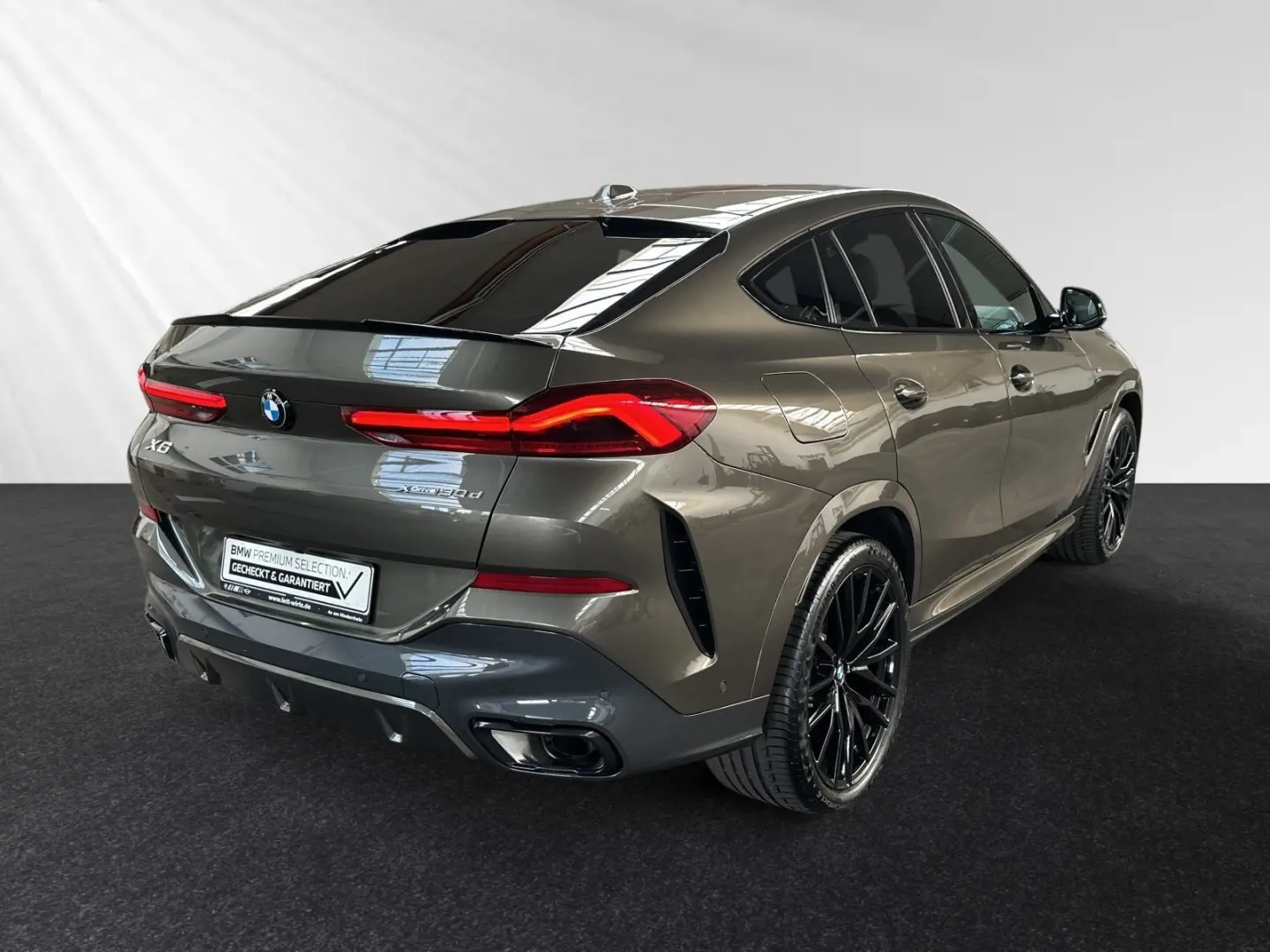 X6 xDrive30d M Sport Pro|AHK|22
