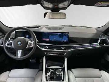 X6 xDrive30d M Sport Pro|AHK|22