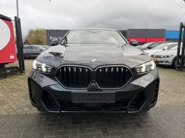 X6 30 d xDrive M-Sport *M-PAKET*PANORAMA*VOLL*