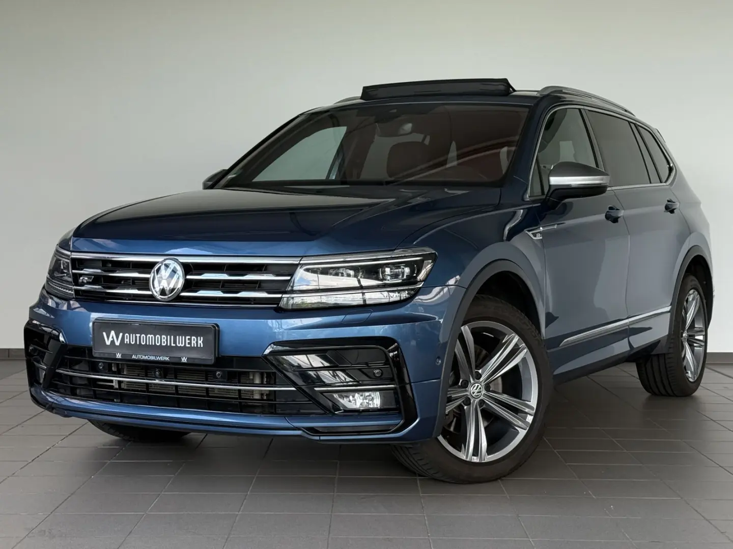 Tiguan Allspace R-LINE 4M |PANO |AHK |HUD |360°