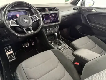 Tiguan Allspace R-LINE 4M |PANO |AHK |HUD |360°