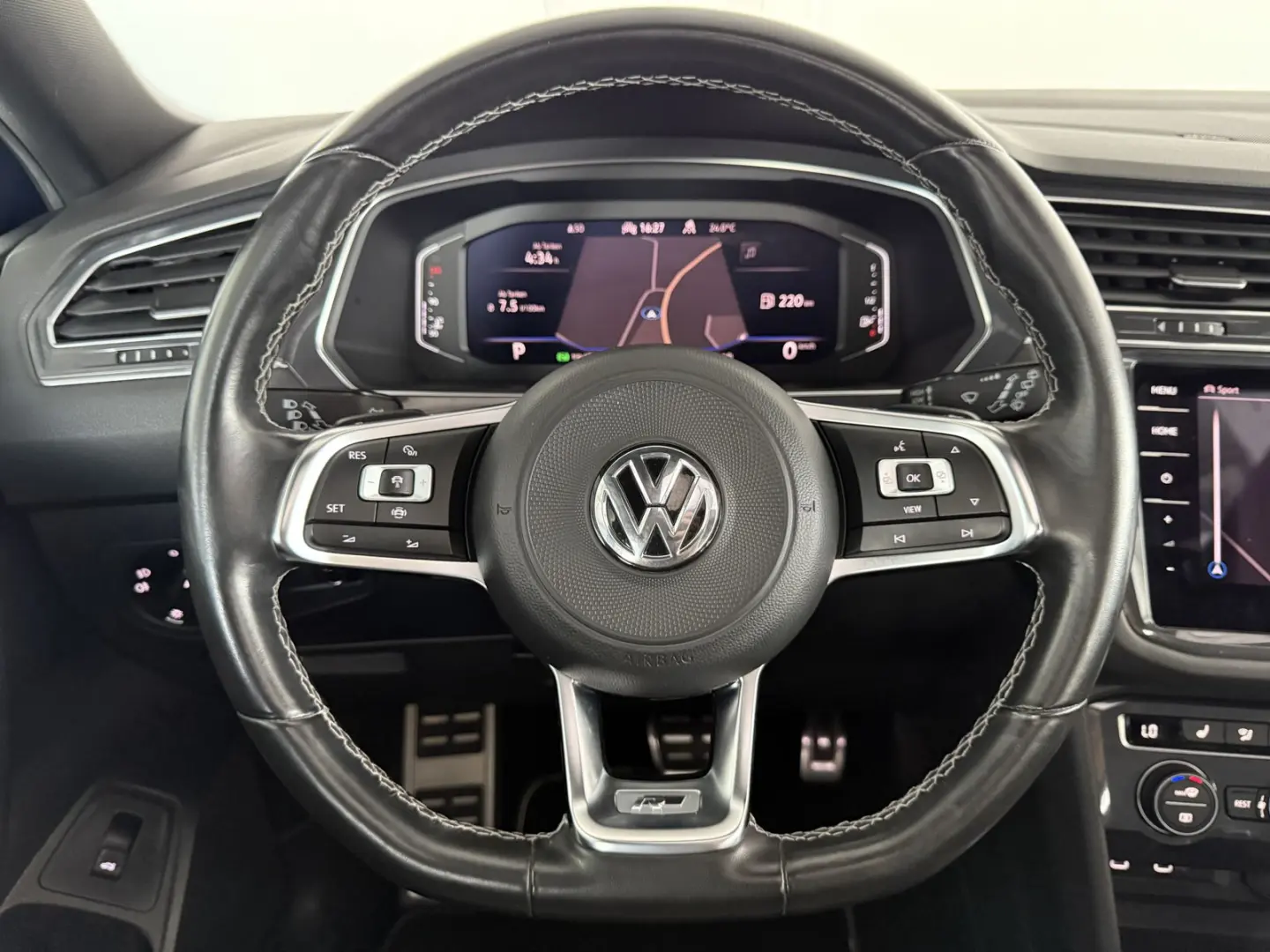 Tiguan Allspace R-LINE 4M |PANO |AHK |HUD |360°