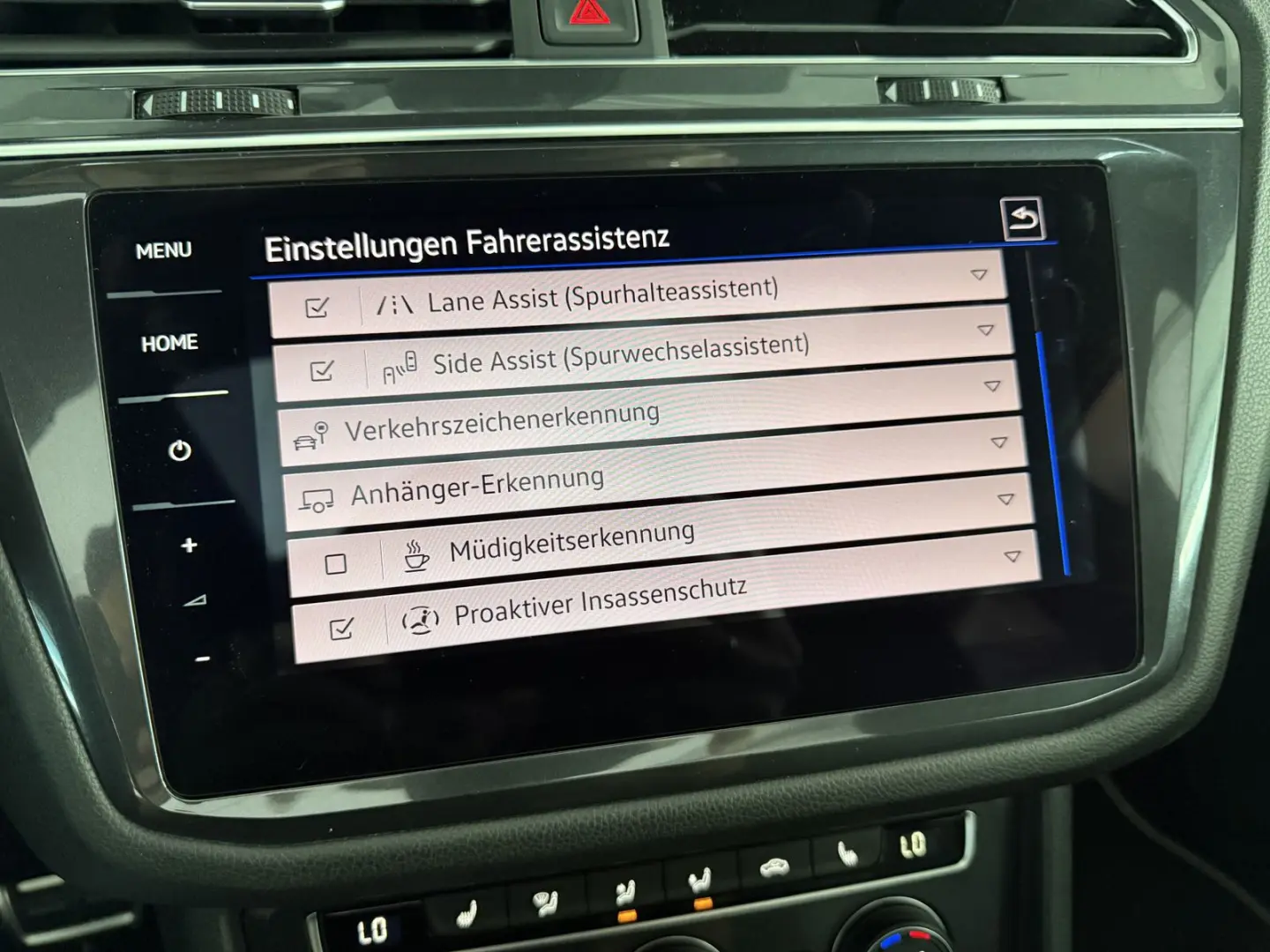 Tiguan Allspace R-LINE 4M |PANO |AHK |HUD |360°