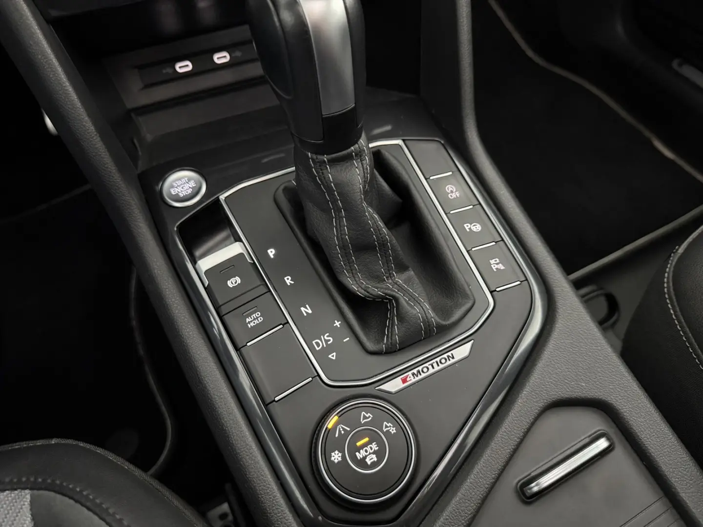 Tiguan Allspace R-LINE 4M |PANO |AHK |HUD |360°