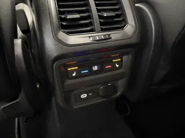 Tiguan Allspace R-LINE 4M |PANO |AHK |HUD |360°