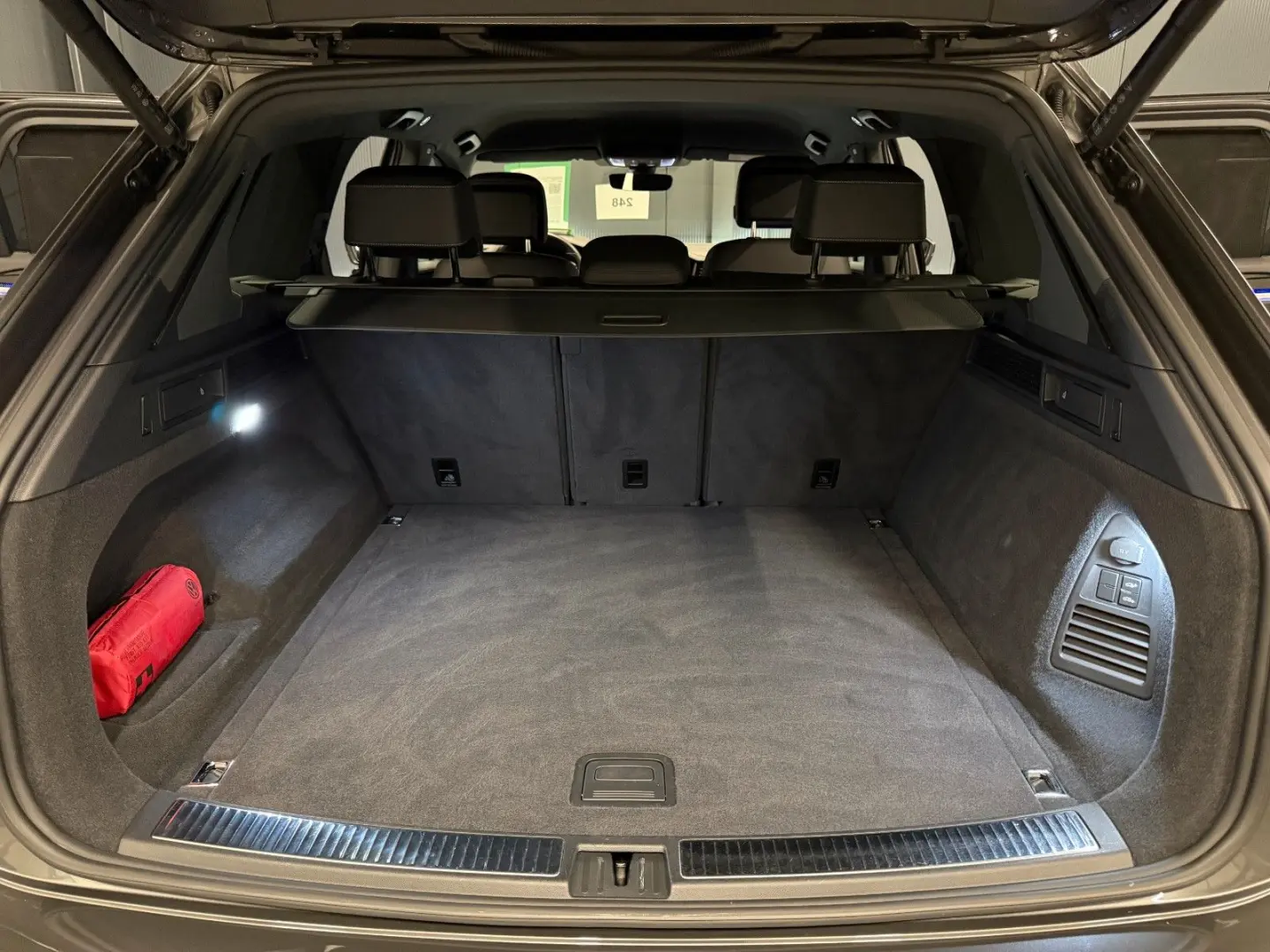 Touareg R-Line 4Motion *Black Style*21Zoll*LUFT*