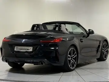 Z4 sDrive30i M Sportpaket ACC DA PA RFK HUD HK