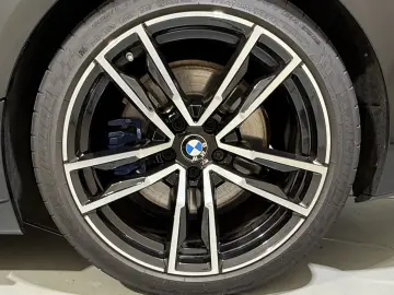 Z4 sDrive30i M Sportpaket ACC DA PA RFK HUD HK