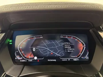 Z4 sDrive30i M Sportpaket ACC DA PA RFK HUD HK