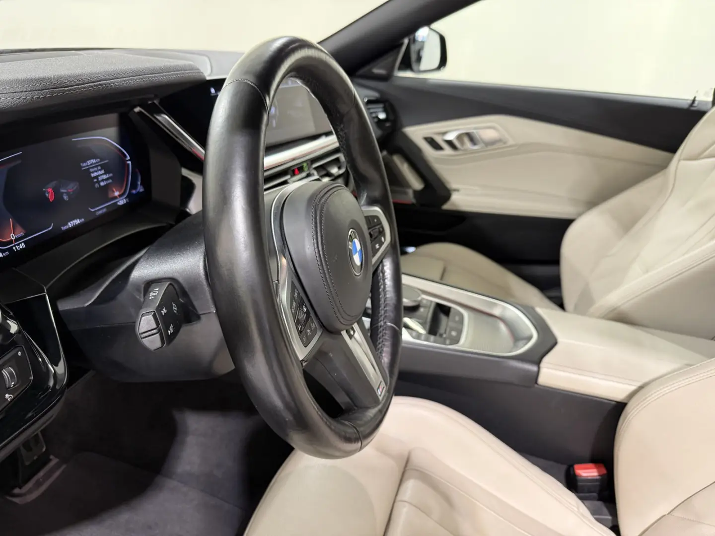 Z4 sDrive30i M Sportpaket ACC DA PA RFK HUD HK