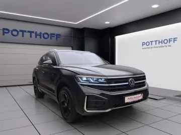 Touareg 3.0 TDI DSG 4M R-LINE AHK LUFT HuD LM19