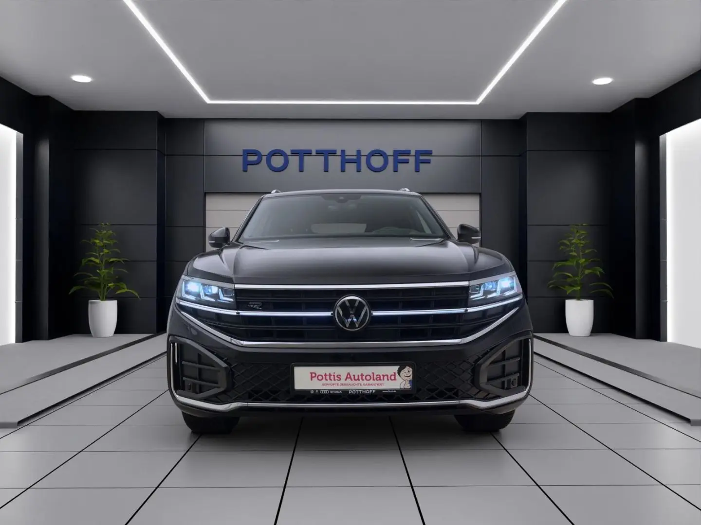 Touareg 3.0 TDI DSG 4M R-LINE AHK LUFT HuD LM19