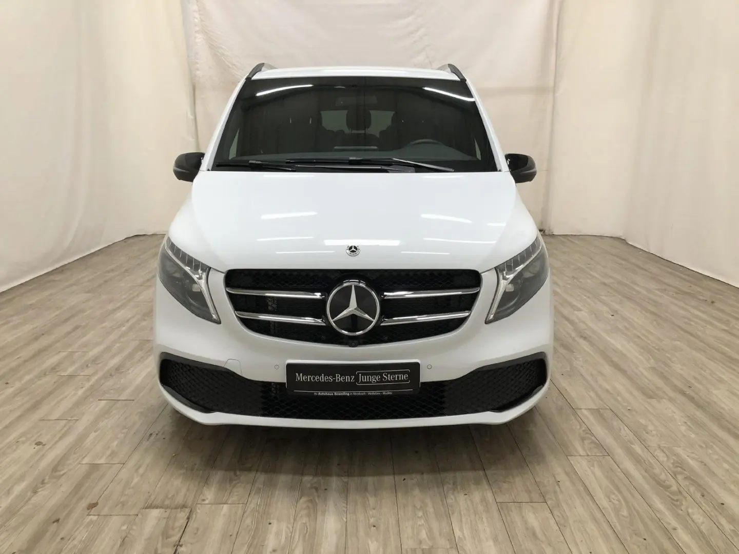 V 300 d Avantgarde Ed lang Pano*AHK*Distr*8 Sitz