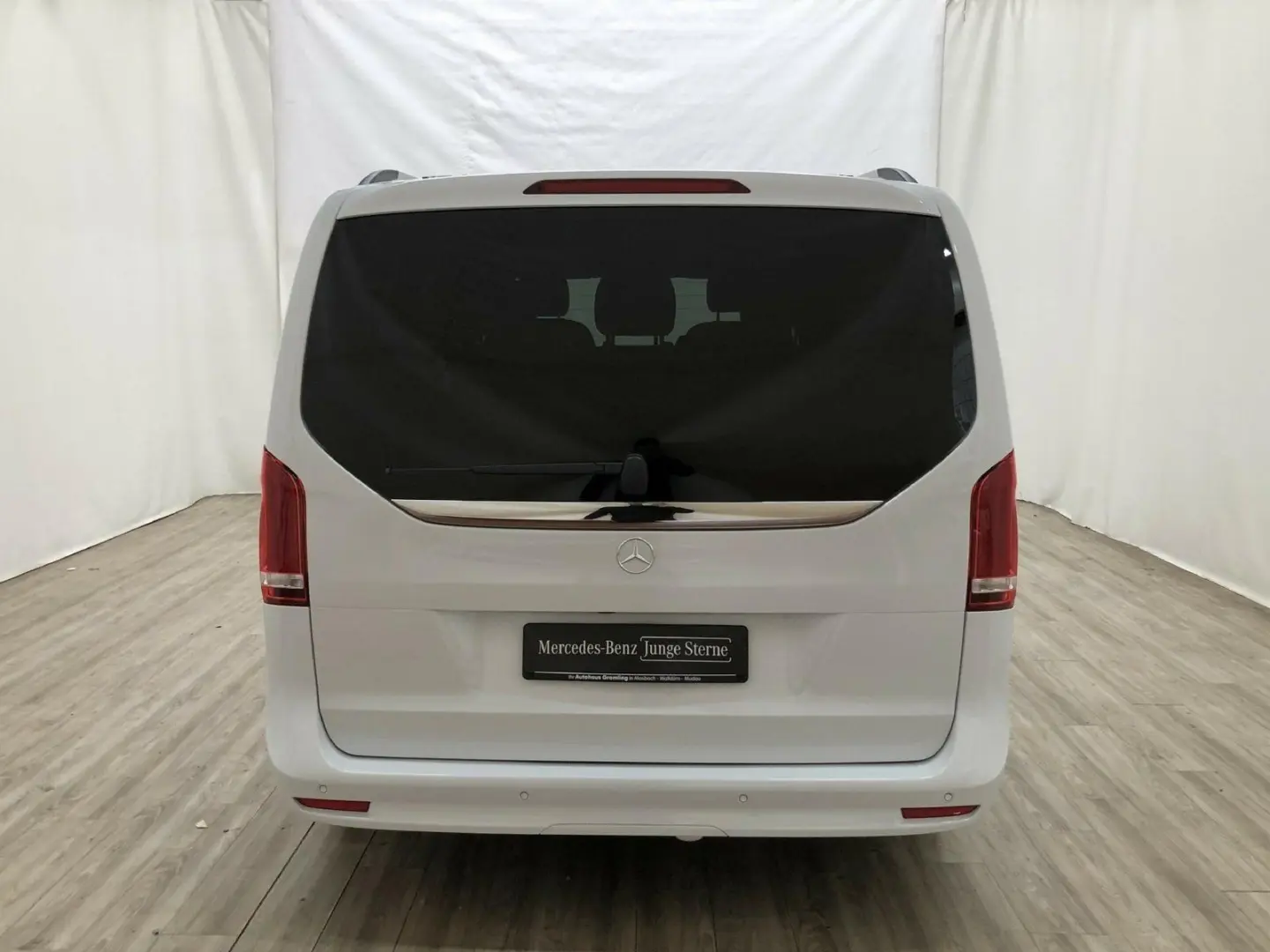 V 300 d Avantgarde Ed lang Pano*AHK*Distr*8 Sitz