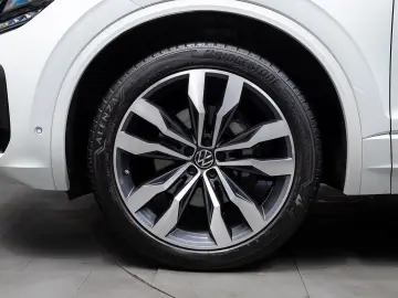 Touareg R-Line HuD Massage 360°StandHz.MEGAVOLL