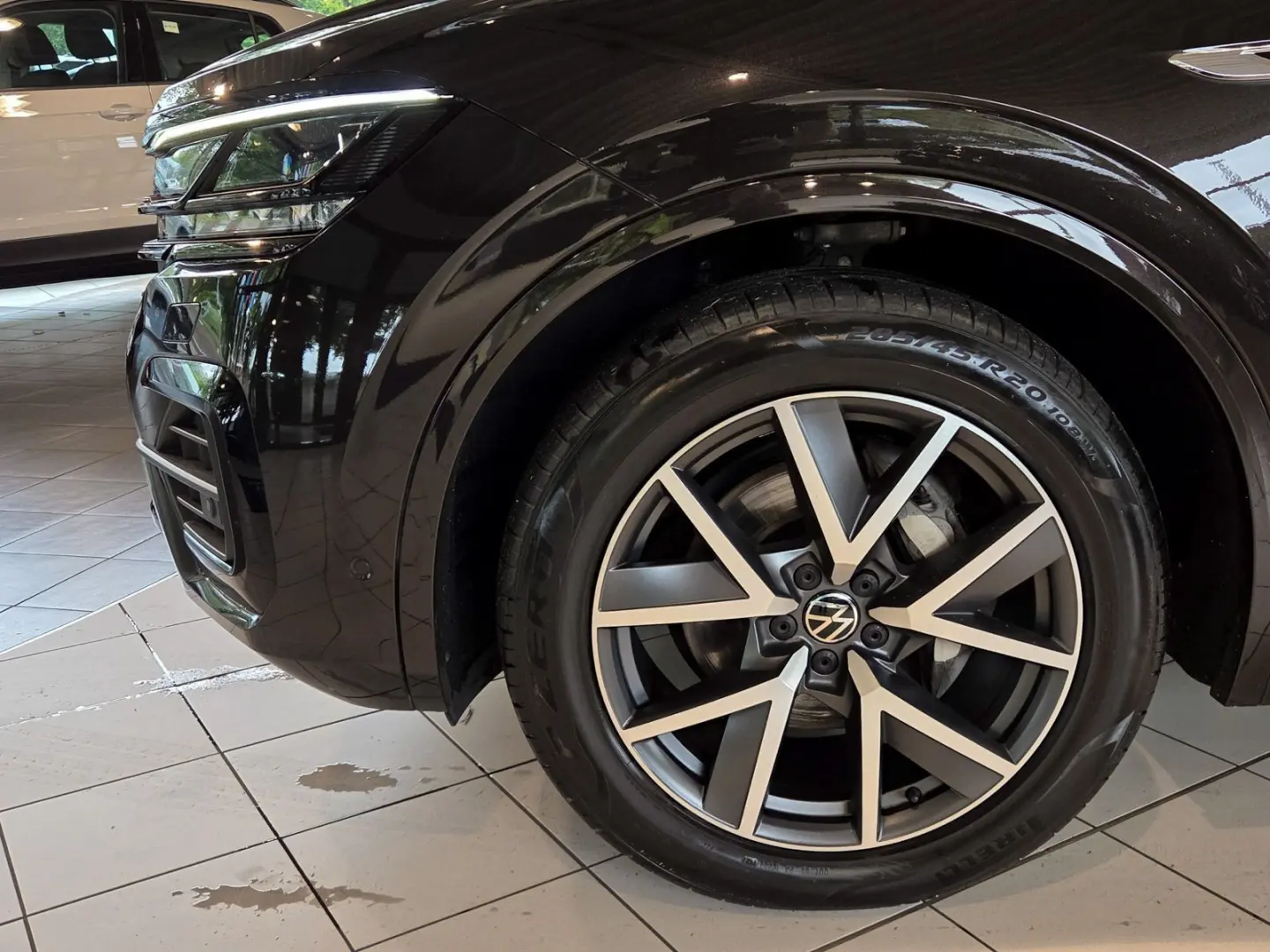 Touareg 3.0 V6 TDI R-Line 4Motion tiptronic LM20