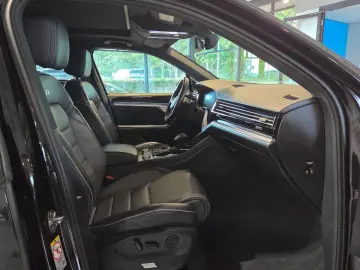 Touareg 3.0 V6 TDI R-Line 4Motion tiptronic LM20