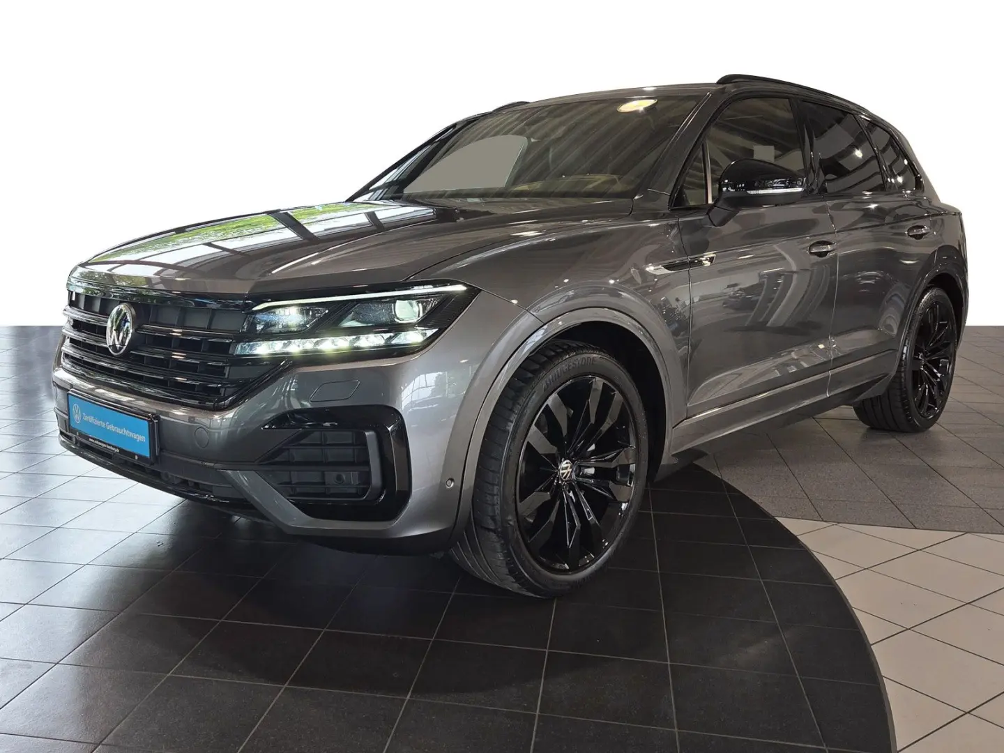 Touareg 3.0 V6 TDI R-Line 4Motion DSG Pano AHK M